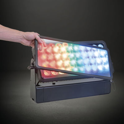 Foco proyector LED exterior RGBW 40x10W para lavado de color urbano IP65