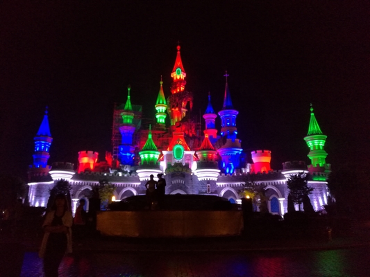 12x10w Led Par Light impermeable RGBW 4 en 1 IP65 DMX512 Luz de lavado de escenario para el proyecto Fantawild Cartoon Castle